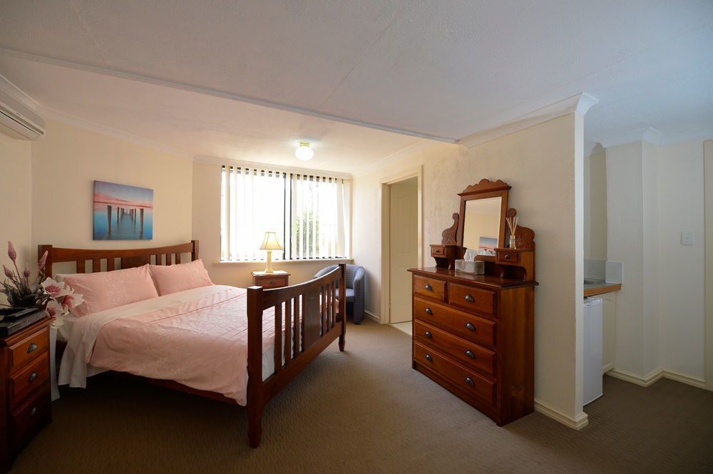 Palm Beach Guest House Rockingham Luaran gambar